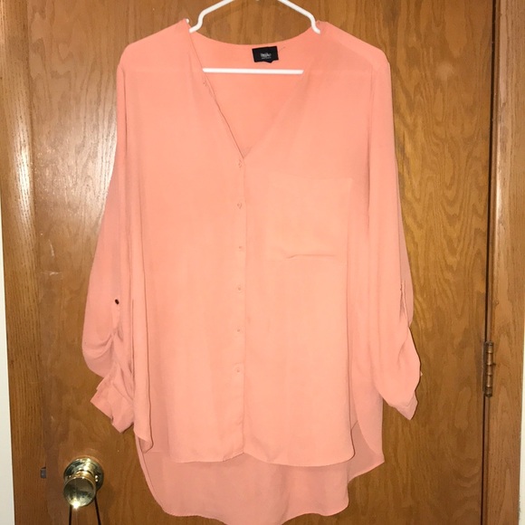 Peach blouse - Picture 1 of 4